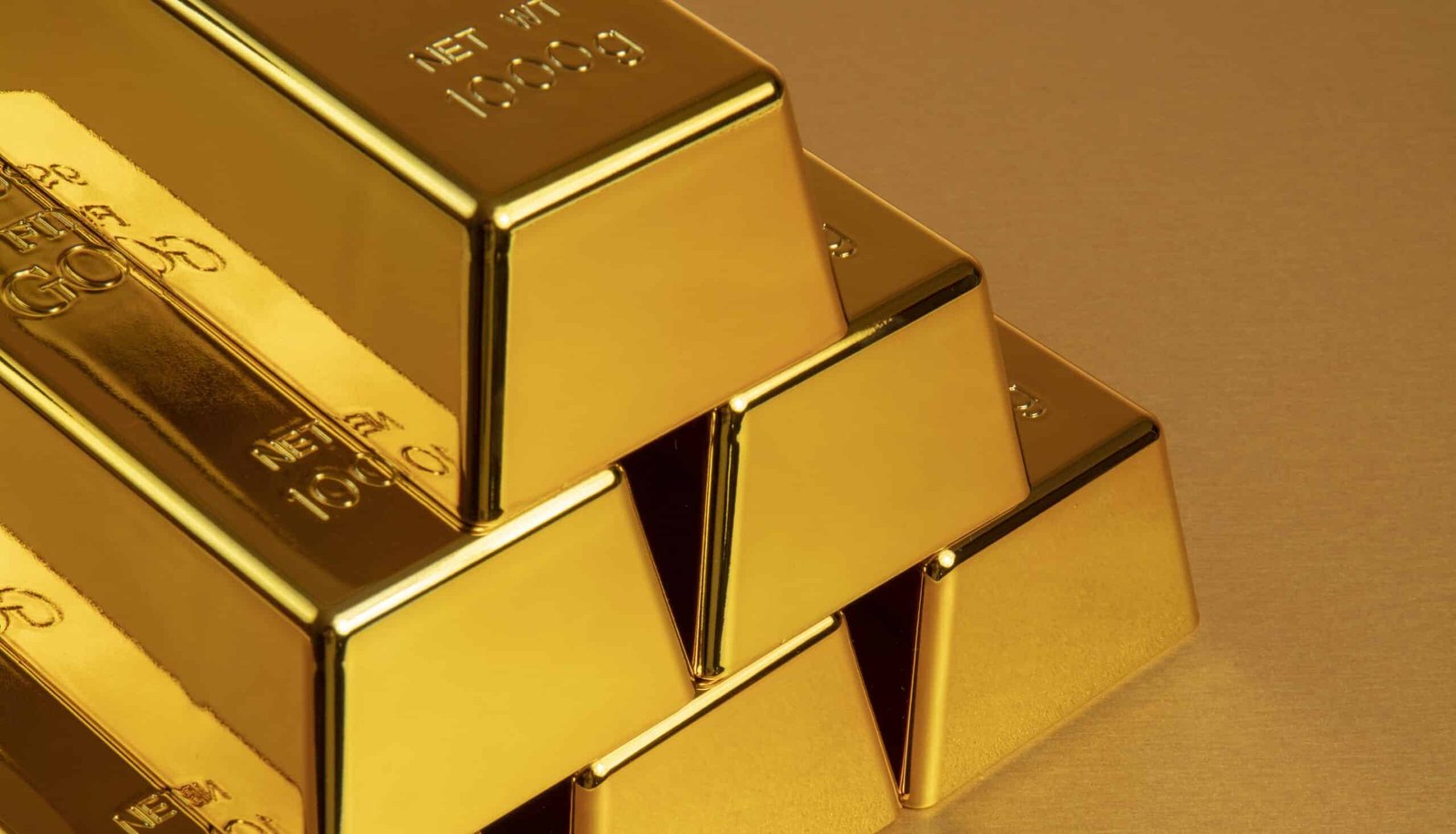 high-angle-aesthetic-wallpaper-with-gold-bars