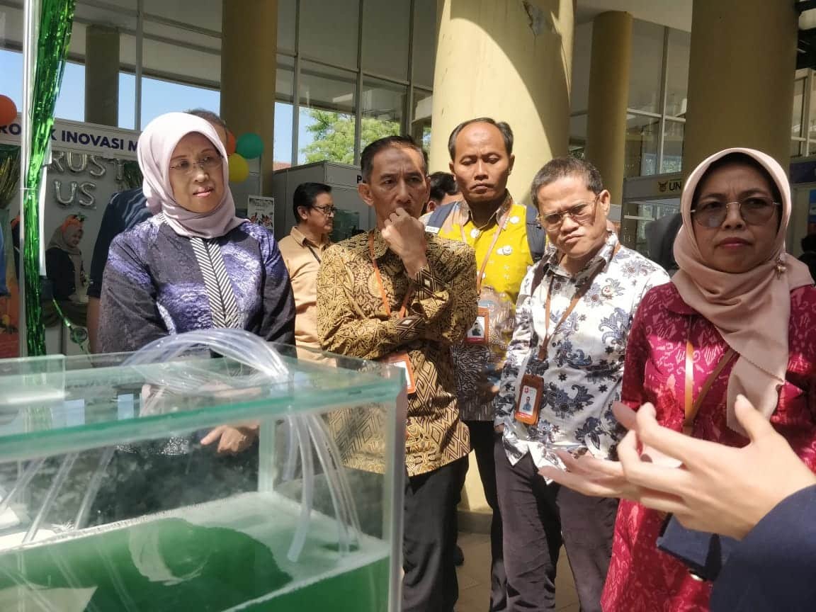 096d73cd-0f70-4646-90e8-ee0ca53538fe