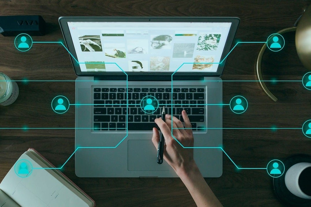 business-5475661_1280